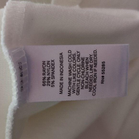 Express Cream Tie-Front Short Sleeve Top - Picture 6 of 6